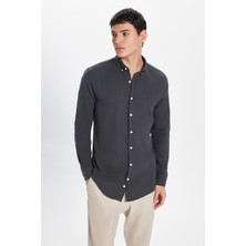 Erkek Slim Fit Dar Kesim %100 Pamuk Keten Doku Düğmeli Yaka Füme Gömlek