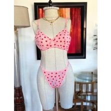 Merlif Lingerie Özel Seri Love Pembe Kalpli Bralet Sütyen& Tanga Iç Çamaşır Takım