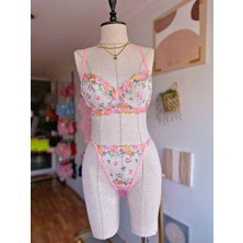 Merlife Lingerie Pembe Barbie Çiçek Desenli Balenli Brode Sütyen & Tanga String Iç Çamaşır Takım