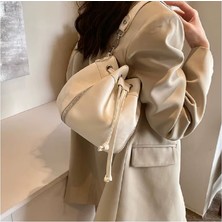 Trendy Chic Fermuar Detaylı Kova Çanta