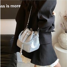 Trendy Chic Fermuar Detaylı Kova Çanta