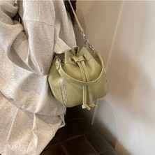 Trendy Chic Fermuar Detaylı Kova Çanta