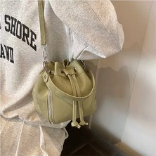 Trendy Chic Fermuar Detaylı Kova Çanta