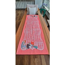 Another Style Nar Çiçeği Dama Desenli Çift Taraflı Runner