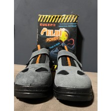 Elde Çelik Uçlu Ayakkabı