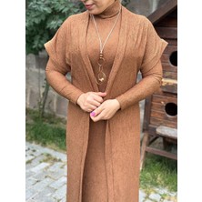 Yeşil Moda Kapalı Elbise Uzun Günlük ve Yeleği ile Beraber