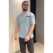 Erkek Tek Cepli Bisiklet Yaka Baskılı Tişört P-00015045