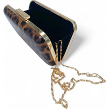 Leopar Desenli Gold Çerçeveli Zincirli Parlak Kadın Clutch - Wild Glam