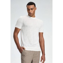 Ajur Örgü Detaylı Bisiklet Yaka Beyaz Triko T-Shirt