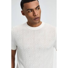 Ajur Örgü Detaylı Bisiklet Yaka Beyaz Triko T-Shirt