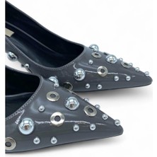 Zeynep Yıldırım Troklu Metal Detaylı Gri Kadın Stiletto - Bold Edge