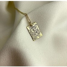 925 Ayar Gümüş Ağlayan Kadın Tablosu Kolye