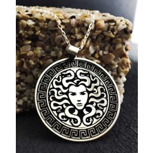 925K Kolye Medusa