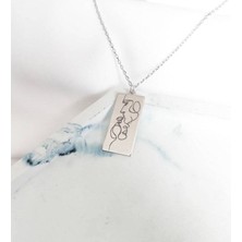 925 Ayar Gümüş Sevgiliye Özel “silüet Çizim” Kolye