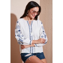 Lela Pamuklu Regular Fit Balon Kol Nakış Işlemeli Bluz Bayan Bluz 6110936