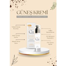 CforB Cosmetics Cforb Yüksek Koruma Ve Nemlendirici Etkili Su Bazlı Güneş Koruyucu Krem Spf 50, 50 ml