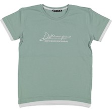 Erkek 10/15 Yaş Dıfference Kol Etek Çıkmalı Tişört