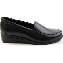 Bambi Siyah Leather Kadın Casual Ayakkabı K01087230203
