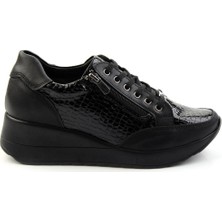 Bambi Siyah Leather Kadın Casual Ayakkabı K01586080011