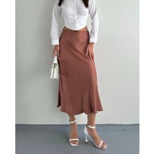 Leilaa Verev Saten Etek