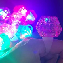 Kristal Tasarımlı LED Işıklı Mor Yüzük