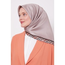 Krem Ekose Kenar Twill Ipek Eşarp