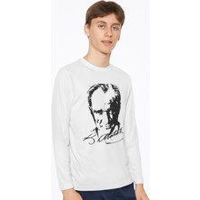 Kübra Tekstil Unisex Çocuk 23 Nisan Çocuk Bayramı Atatürk Baskılı Uzun Kollu Beyaz Tişört