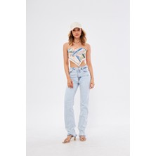 Kadin Açık Mavi Paça Detaylı Yüksek Bel Straight Fit Denim Pantolon