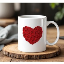 Kırmızı Kalpli Güller Tasarımlı Beyaz Seramik Baskılı Kupa Bardak 330 ml