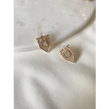 Serenay Zirkon Taşlı Minimal Küpe