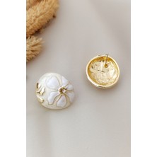 Cosita Gold Beyaz Çiçek Motifli Luxury Mine Dolgu Renkli Tasarım Küpe