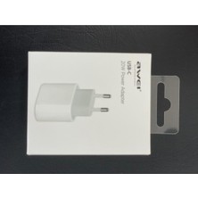 20W Type-C Girişli Şarj Başlığı