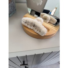 SP Accessories Krem Rengi Peluş Mandallı Toka