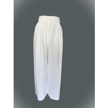 Yazlık Beyaz Pantolon, Her Adımda Zarafet