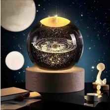 Wolawood Kristal Cam Kar Küresi 3D Işıklı LED Lamba USB Kablolu Ahşap Standlı Özel Gün Işığı Dekoratif Hediyelik Konsept Masaüstü Aksesuar Şık Zarif Süs Biblo Dekor Top Özel Üretim Premium Ay Küre Seti