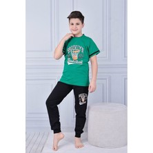 Kapip Yeşil Brooklyn Baskılı Uzun Kollu Erkek Çocuk Pijama Takımı 11-15 Yaş 7033-Y