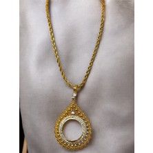Polo Steel Isis Yarım Altın Çerçeveli Kolye (Altın Kaplama)
