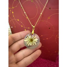 Hamak Accessories Epoksi Papatyalı Kolye Çelik Zincirli