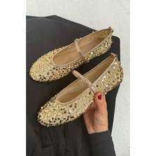 Kitty Gold Pul Detaylı Tokalı Kadın Babet