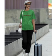 Kadın Oversize Sanatsal Baskılı Tişört – Say The Tame Of Beauty