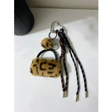 Kadın Peluş Çanta Aksesuarlı Charm