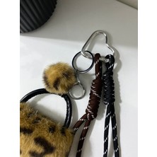 Kadın Peluş Çanta Aksesuarlı Charm