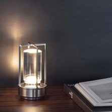 CT-8439 VEGAS MASA LAMBASI 3 RENK IŞIK FONKSİYONLU USB ŞARJLI SILVER KASA (PARLA)