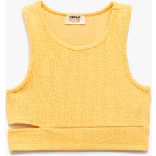 Koton Pencere Detaylı Slim Fit Bürümcük Kolsuz Bisiklet Yaka Crop Atlet