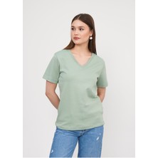 Ay Moda Collection Regular Fit V Yaka Kadın T-Shirt
