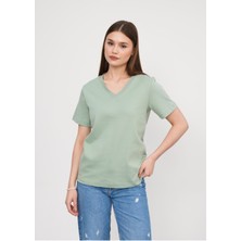 Ay Moda Collection Regular Fit V Yaka Kadın T-Shirt