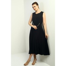 By Saygı Kadın Zincir Detaylı Midi Elbise