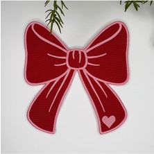 Decofav Kurdele Şeklinde Kırmızı Kumaş Pembe Nakışlı Kumaş Kokteyl Peçetesi 1 Adet