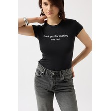 Baskılı Likralı Crop Siyah T-Shirt