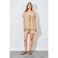 Tena Kadın Vizon Düşük Kol Bağlamalı Bluzlu Şortlu Keten Takım